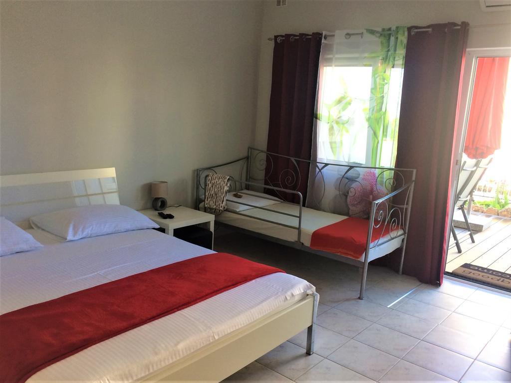 פודסטראנה Apartments Marjan מראה חיצוני תמונה