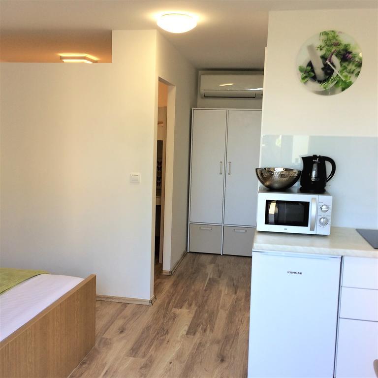 פודסטראנה Apartments Marjan מראה חיצוני תמונה