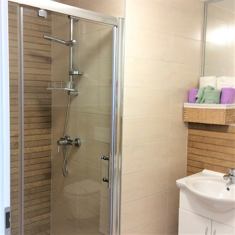 פודסטראנה Apartments Marjan מראה חיצוני תמונה