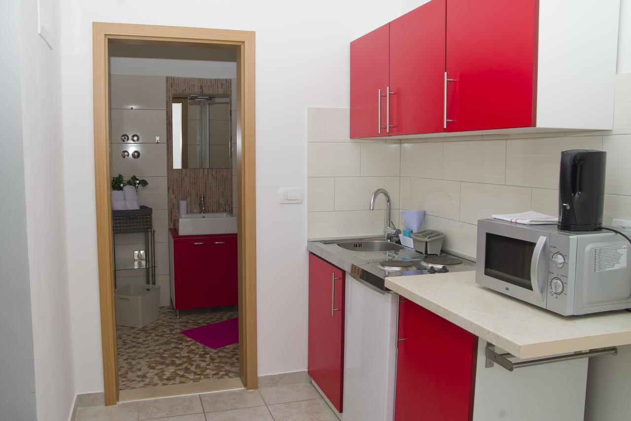 פודסטראנה Apartments Marjan מראה חיצוני תמונה