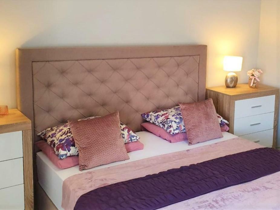 פודסטראנה Apartments Marjan מראה חיצוני תמונה